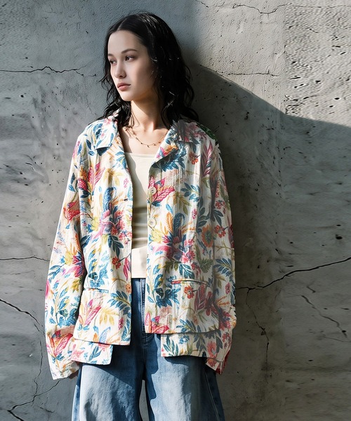 antiqua(アンティカ)の「花柄 ボタニカル柄 ジャケット(その他アウター・レディース・ブルー系その他・ONESIZE)」の5枚目の写真