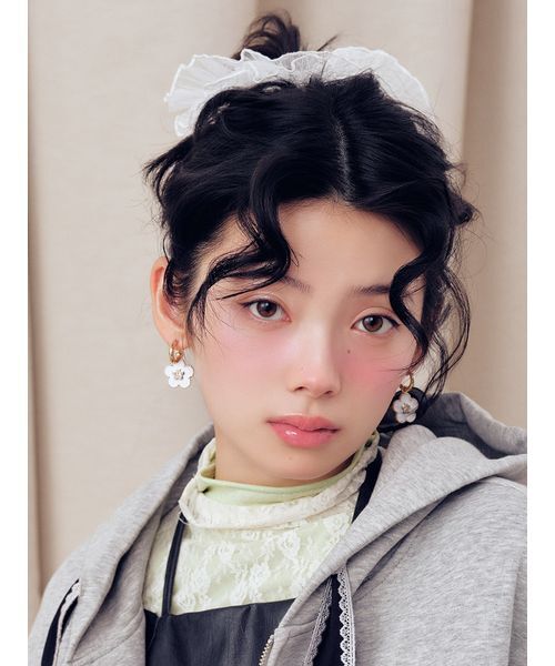 LILY BROWN(リリーブラウン)の「【LILY BROWN×MARY QUANT】バリエーションピアス(ピアス(両耳用)・レディース・C/A/B・F)」の1枚目の写真