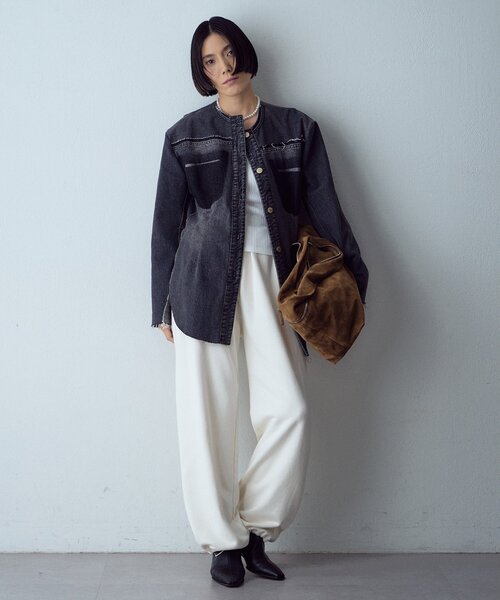 Whim Gazette（ウィムガゼット）の「【LITKOVSKA】別注FITTED DENIM JACKET（デニムジャケット・レディース・ブラック・34）」の2枚目の写真