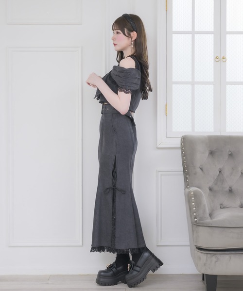 couture BY ROJITA(クチュールバイロジータ)の「【セットアップ対応】サイドレースマーメイドスカート(スカート・レディース・ブラック/ピンクベージュ・FREE)」の17枚目の写真