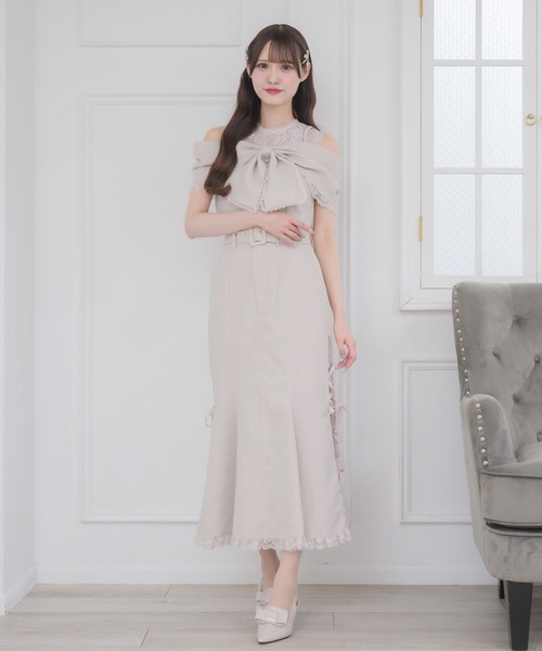 couture BY ROJITA(クチュールバイロジータ)の「【セットアップ対応】サイドレースマーメイドスカート(スカート・レディース・ブラック/ピンクベージュ・FREE)」の22枚目の写真