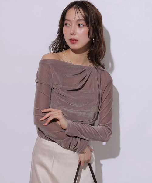 Mystrada(マイストラーダ)の「ドレープベロアカットソー(Tシャツ/カットソー・レディース・モカ・38)」の3枚目の写真