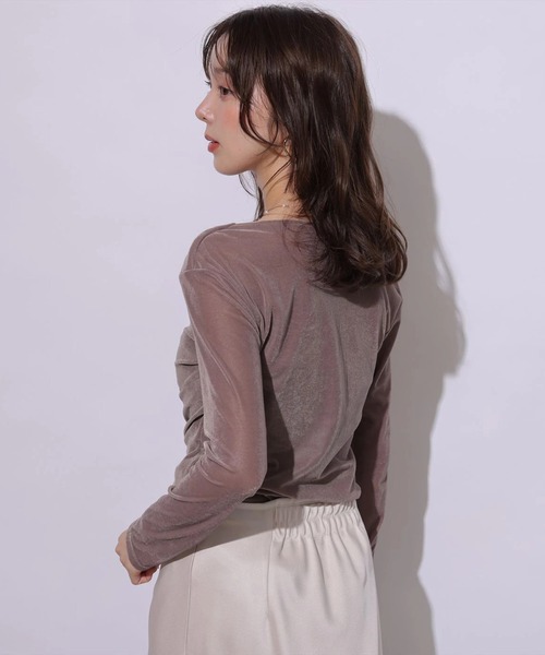 Mystrada(マイストラーダ)の「ドレープベロアカットソー(Tシャツ/カットソー・レディース・モカ・38)」の6枚目の写真