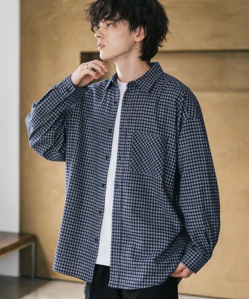 Rocky Monroe(ロッキーモンロー)の「新色追加 オーバーサイズレギュラーカラー長袖ビエラネルシャツ チェック柄/オンブレチェック/無地(シャツ/ブラウス・メンズ・ブラック系2/ネイビー系1/グレー/ブラック系/ブラック/ブラック系1/レッド系/ベージュ系/ネイビー系/アイボリー/ブラック系3/ブラウン系/ホワイト系/ブラウン/ネイビー/ブラウン系1・L/XL/M)」の14枚目の写真