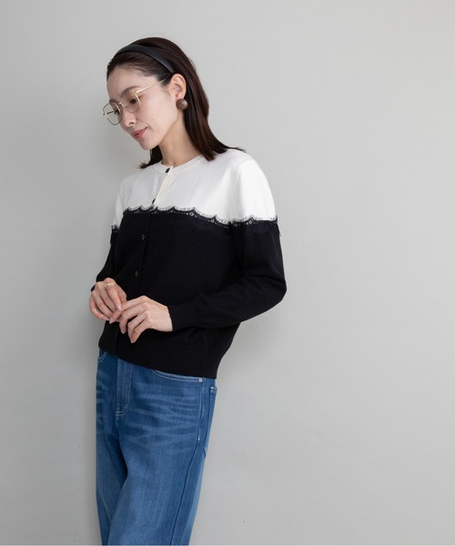 lodie(ロディ)の「バイカラー レーストリム ニットカーデ(カーディガン/ボレロ・レディース・ホワイト×ブラック/ホワイト×グレー/グレー・FREE)」の15枚目の写真