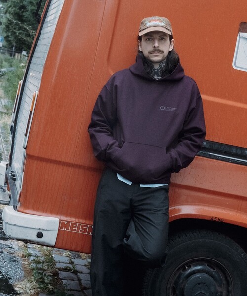 AEWEN MATOPH(イウエン マトフ)の「<PARADOX DESIGNAM for AEWEN MATOPH>スウェット フーディー(Tシャツ/カットソー・レディース・ワイン/ライトグレー/ブラック・FREE)」の21枚目の写真