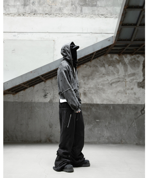 ROARINGRAD(ロアリングラド)の「デミジクロップフードジップアップブラック(パーカー・レディース・その他・MEDIUM/LARGE)」の10枚目の写真