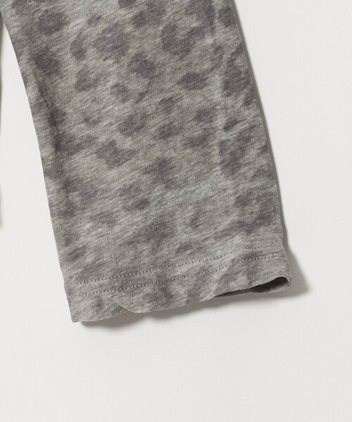 BEAUTY&YOUTH UNITED ARROWS(ビューティーアンドユースユナイテッドアローズ)の「コットン レオパードロングスリーブ プルオーバー(Tシャツ/カットソー・レディース・ベージュ/グレー系/オリーブ・FREE)」の6枚目の写真