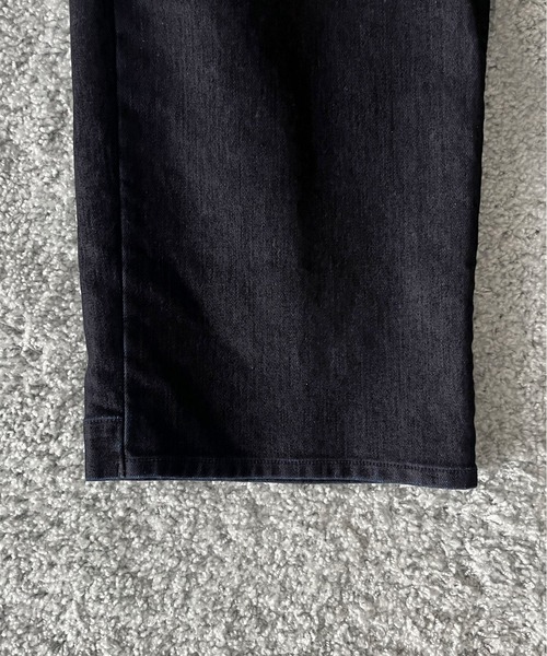 VOAAOV(ヴォアーブ)の「VOAAOV Flocky denim pant(デニムパンツ・メンズ・オリーブ/ブラウン/レッド/ブラック・1)」の6枚目の写真