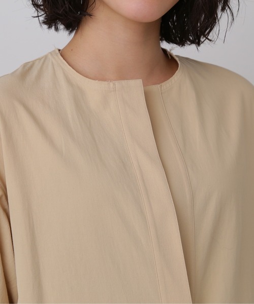 YLEVE(イレーヴ)の「YLEVE / OMI BLEACHED COTTON TWILL ONE PIECE(ワンピース・レディース・ベージュ/ブラック・1/0)」の10枚目の写真