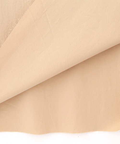 YLEVE(イレーヴ)の「YLEVE / OMI BLEACHED COTTON TWILL ONE PIECE(ワンピース・レディース・ベージュ/ブラック・1/0)」の20枚目の写真