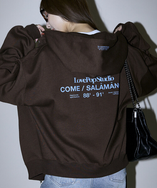 PUBLUX（パブリュクス）の「PUBLUX/パブリュクス LOVE POP STUDIO GRAPHIC SWEAT ZIP PARKA/グラフィック スウェット ジップ パーカー　限定展開（パーカー・メンズ・ブラウン/ライトグレー/ネイビー/チャコールグレー・MEDIUM/SMALL/LARGE）」の12枚目の写真