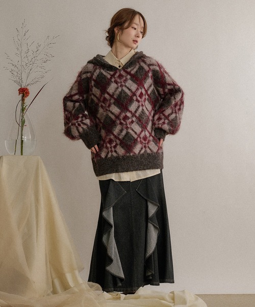 mideal(マイディール)の「brushed loose knit hoodie / ブラッシュドルーズニットパーカー(ニット/セーター・レディース・ボルドー/ベージュ/ネイビー・FREE)」の8枚目の写真
