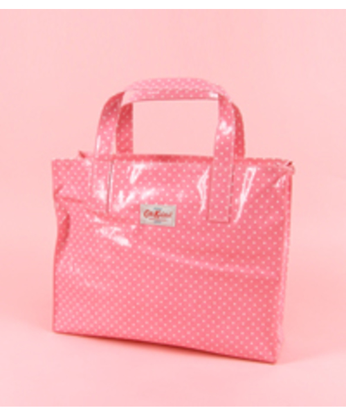 Cath Kidston（キャスキッドソン）の「CK CARRIER BAG（トートバッグ・レディース・その他1/その他2/その他3/その他4/その他5/その他6/その他7/その他8/その他9/その他10/その他11/その他12/その他13/その他14/その他/その他15/その他18/その他16/その他17/その他19/その他20/レッド系その他・FREE）」の17枚目の写真