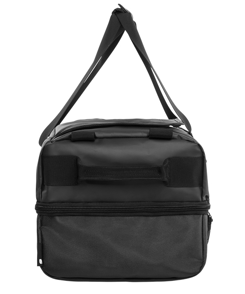 incase(インケース)の「INTR20046-BLKIncase TRACTO Split Duffel 60 - Black(ボストンバッグ・メンズ・ブラック・ONE SIZE)」の5枚目の写真