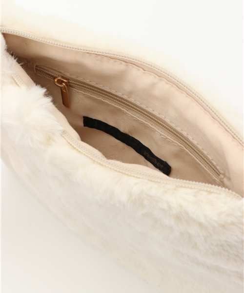 Heather（ヘザー）の「チェーンツキネコポーチ  733644（ショルダーバッグ・レディース・ホワイト/ブラック/ブラウン系その他・ONE SIZE）」の4枚目の写真