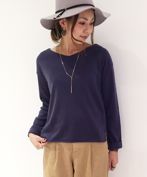 laboratory work（ラボラトリーワーク）の「ネックレス付きバルフィースムースプルオーバー（Tシャツ/カットソー・レディース・パープル/ピンク/ボルドー・MEDIUM）」の2枚目の写真