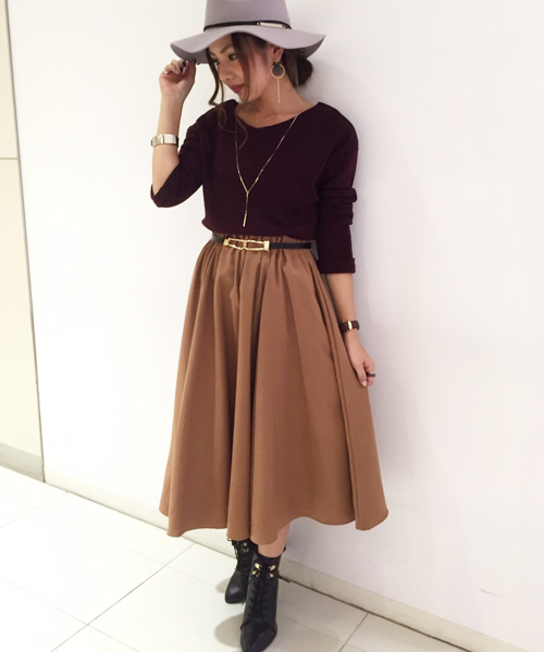 laboratory work（ラボラトリーワーク）の「ネックレス付きバルフィースムースプルオーバー（Tシャツ/カットソー・レディース・パープル/ピンク/ボルドー・MEDIUM）」の17枚目の写真