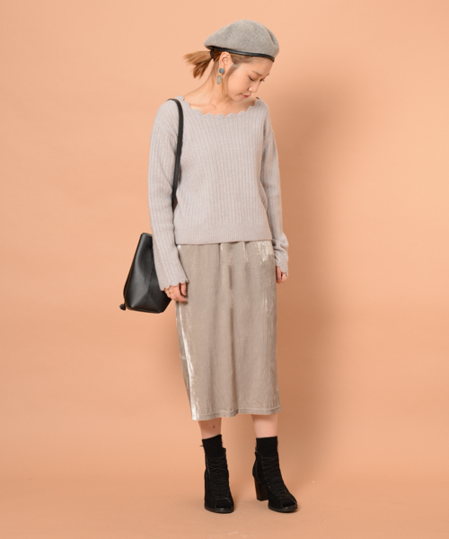 mystic（ミスティック）の「衿ぐりスカラップニット（ニット/セーター・レディース・オフホワイト/グレー/ベージュ/ブラック/レッド・ﾌﾘ-）」の6枚目の写真