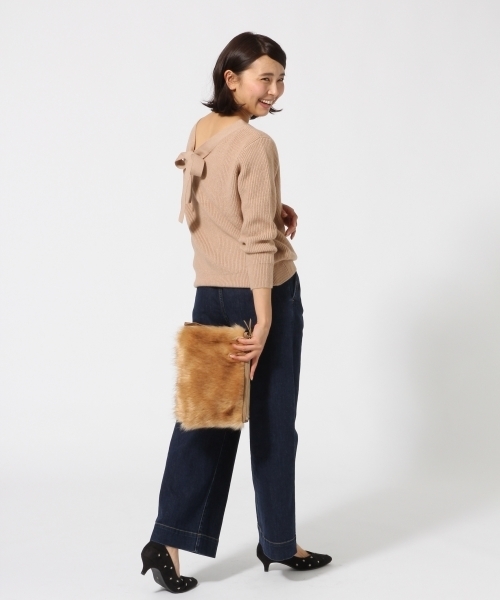 GLOBAL WORK(グローバルワーク)の「7ゲージ2WAYバックリボンプルオーバー/740908(ニット/セーター・レディース・ネイビー/ベージュ/グリーン系その他/ライトグレー・LARGE/MEDIUM)」の6枚目の写真