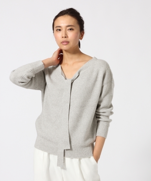 GLOBAL WORK(グローバルワーク)の「7ゲージ2WAYバックリボンプルオーバー/740908(ニット/セーター・レディース・ネイビー/ベージュ/グリーン系その他/ライトグレー・LARGE/MEDIUM)」の10枚目の写真