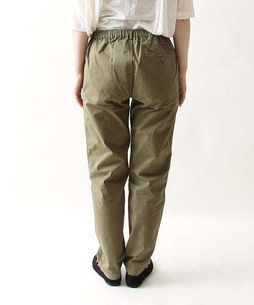 coen（コーエン）の「ストレッチチノパンツ（チノパンツ・レディース・ベージュ/オリーブ/ネイビー/ピンク・LARGE/MEDIUM/SMALL）」の15枚目の写真