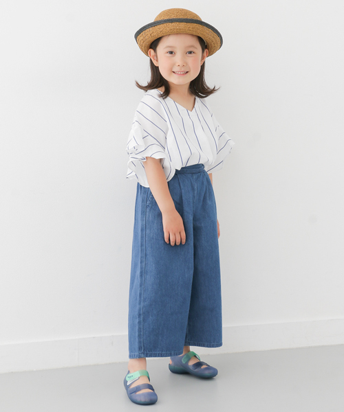 URBAN RESEARCH DOORS（アーバンリサーチドアーズ）の「ストライプフレアスリーブ(KIDS)（Tシャツ/カットソー・キッズ・ホワイト/ブルー・135/105/120）」の13枚目の写真