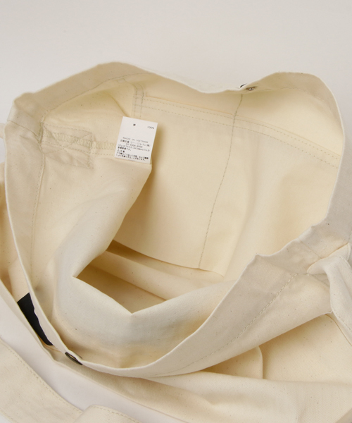 Lee(リー)の「Lee/SHOLDER BAG(ショルダーバッグ・レディース・オフホワイト・FREE)」の4枚目の写真