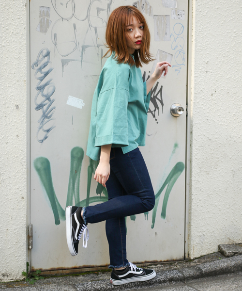 apres jour（アプレジュール）の「カラーサイドスリットトップス【ZOZOTOWN限定アイテム】（Tシャツ/カットソー・レディース・ホワイト/ピンク/イエロー/グリーン/その他・フリー）」の15枚目の写真