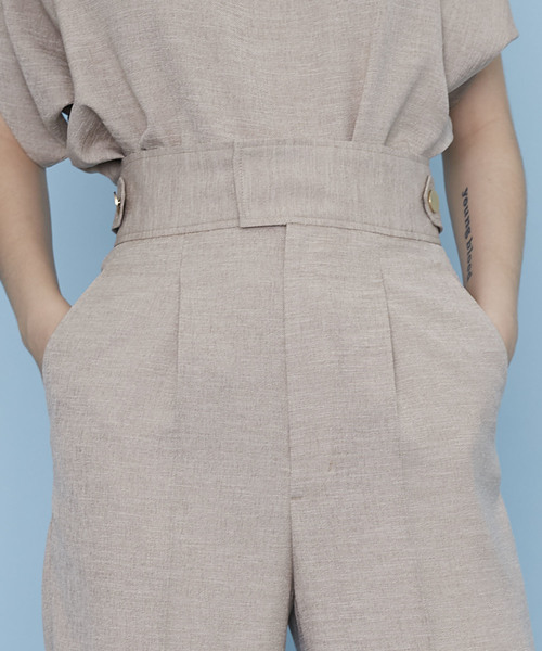 UNITED TOKYO(ユナイテッドトウキョウ)の「リネンライクワイドストレートパンツ(その他パンツ・レディース・ベージュ/グリーン/ネイビー/ブラック・1/2)」の15枚目の写真