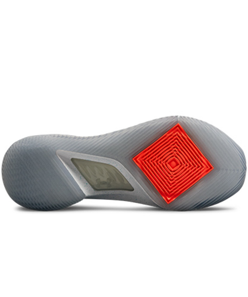 UNDER ARMOUR（アンダーアーマー）の「【数量限定】メンズ バスケットボールシューズ / カリー5（スニーカー・メンズ・ホワイト×ブラック/グレー/ブルー/ブラック系その他・26.5cm/27.5cm/28.5cm/27.0cm/28.0cm/26.0cm）」の11枚目の写真