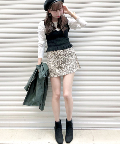 archives（アルシーヴ）の「ニットビスチェ×パワショルTシャツセット（Tシャツ/カットソー・レディース・ブラック/ベージュ/ラベンダー・MEDIUM）」の5枚目の写真