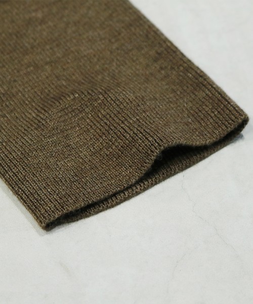 TODAYFUL（トゥデイフル）の「スクエアネックショートニット（ニット/セーター・レディース・ベージュ/カーキ・FREE）」の10枚目の写真