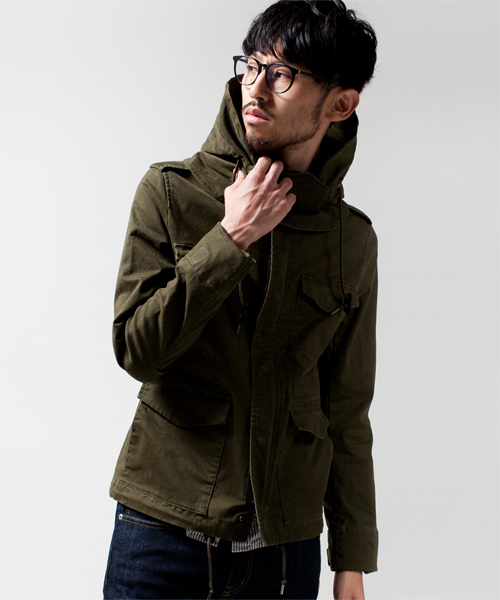 NANO universe(ナノユニバース)の「フード脱着ストレッチM-65(ミリタリージャケット・メンズ・ブラック/ベージュ/オリーブ・SMALL/MEDIUM/LARGE)」の14枚目の写真