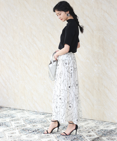 Bou Jeloud（ブージュルード）の「【WEB限定】プチハイネックベーシック半袖ニットTOPS（ニット/セーター・レディース・ブラック/ライトブルー/オフホワイト/イエロー/ベージュ/グレー/サックスブルー/テラコッタ/ラベンダー/ネイビー・FREE）」の12枚目の写真