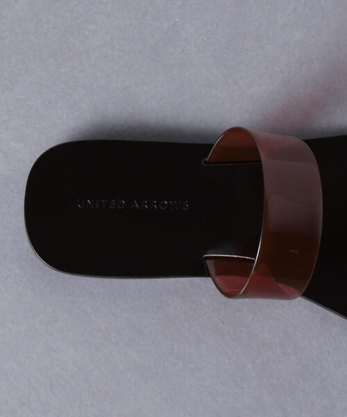 UNITED ARROWS(ユナイテッドアローズ)の「UWCS PVC フラット サンダル ◆(サンダル・レディース・ダークブラウン/ブラック・35h/36/37/37h/38/36h/35)」の10枚目の写真
