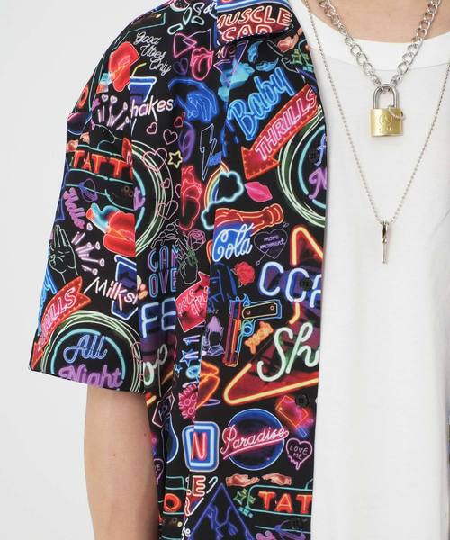 ATTI(アッティ)の「ネオンサイン総柄シャツ(シャツ/ブラウス・メンズ・ホワイト/ブラック・FREE)」の12枚目の写真