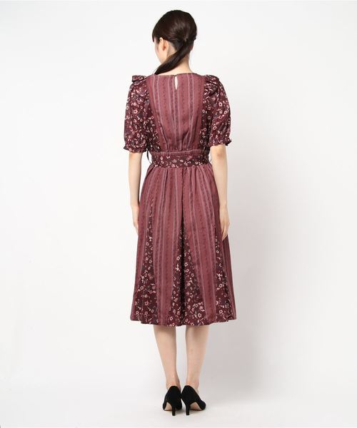 axes femme（アクシーズファム）の「パッチワーク柄フリルワンピ