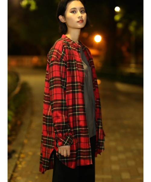 CRAFT STANDARD BOUTIQUE�i�N���t�g�X�^���_�[�h�u�e�B�b�N�j�́u�X�^���h�J���[�V���c�`���j�b�N�Z���i�V���c/�u���E�X�j�v�b���b�h