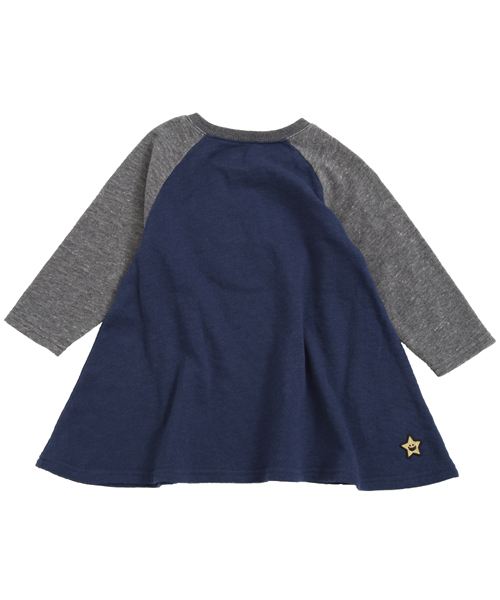 X-girl Stages（エックスガールステージス）の「FLARE B/B TEE DRESS  （4T～7T）/ ワンピース（ワンピース・キッズ・ブラック/チャコールグレー/レッド・4T/6T/7T/5T）」の6枚目の写真