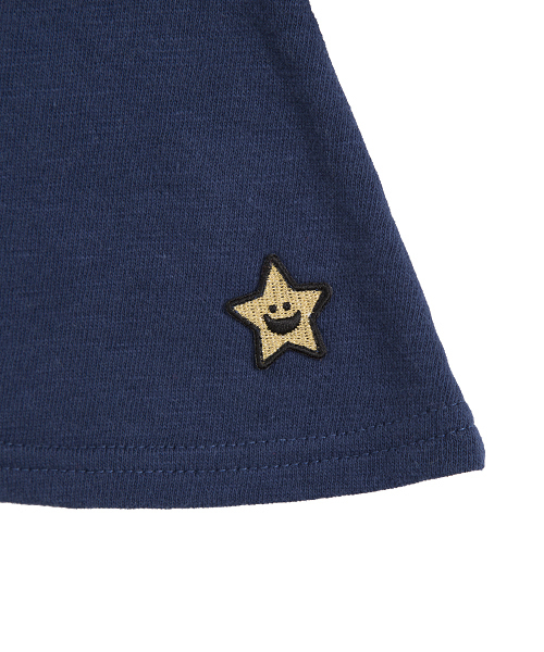 X-girl Stages（エックスガールステージス）の「FLARE B/B TEE DRESS  （4T～7T）/ ワンピース（ワンピース・キッズ・ブラック/チャコールグレー/レッド・4T/6T/7T/5T）」の7枚目の写真