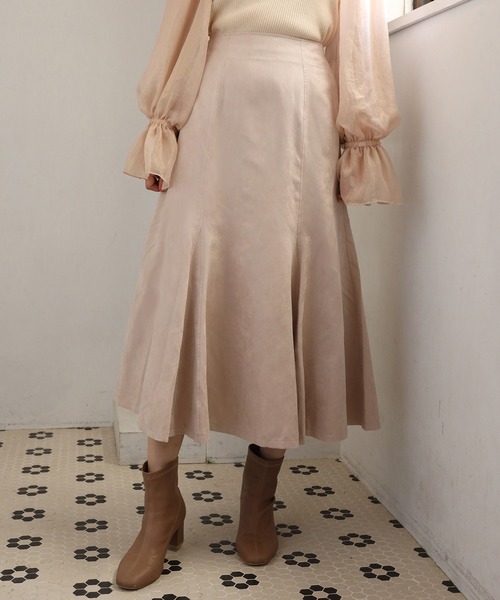 one after another NICE CLAUP（ワンアフターアナザーナイスクラップ）の「バックリボンスウェードスカート（スカート・レディース・ベージュ/ピンク/ライトベージュ・FREE）」の14枚目の写真