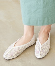 JELLY BEANS | 【MORE3月号掲載】フラワー刺繍チャイナシューズ(214-30148)JELLY BEANS(ジェリービーンズ)(パンプス)