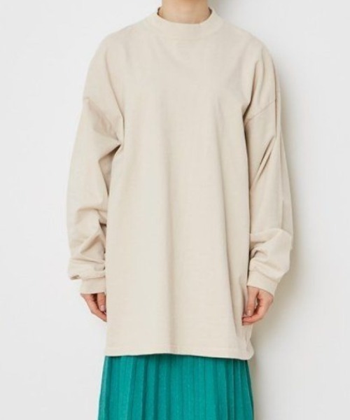 THE SHINZONE(ザ シンゾーン)の「Shinzone HI-NECK LONG T-SHIRTS 20SMSCU09(Tシャツ/カットソー・レディース・ホワイト/ベージュ・X-SMALL/X-LARGE/FREE)」の5枚目の写真