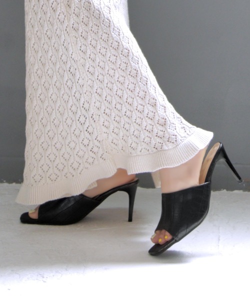 SOROTTO（ソロット）の「スクエアトゥ/ミュールサンダル 8cmヒール（サンダル・レディース・ブラック/ベージュ/ピンク/アイボリー/ブラック系その他・LL/SS/S/M/L）」の4枚目の写真