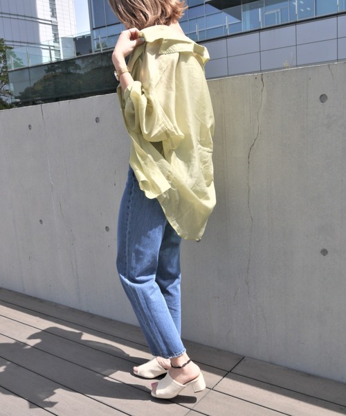 WEGO（ウィゴー）の「WEGO/シアーボリュームスリーブシャツ（シャツ/ブラウス・レディース・ライトグレー/ベージュ/ライム/オレンジ/ブルー/アイボリー/イエロー/アニマル/その他2/マルチ/その他1/ダークグレー/ブラック/ブルー系その他/グリーン系その他/オレンジ系その他・FREE）」の22枚目の写真