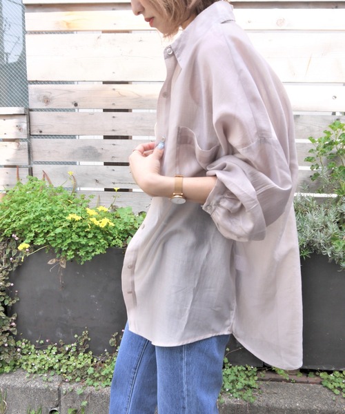 WEGO（ウィゴー）の「WEGO/シアーボリュームスリーブシャツ（シャツ/ブラウス・レディース・ライトグレー/ベージュ/ライム/オレンジ/ブルー/アイボリー/イエロー/アニマル/その他2/マルチ/その他1/ダークグレー/ブラック/ブルー系その他/グリーン系その他/オレンジ系その他・FREE）」の18枚目の写真