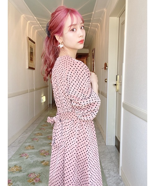 JUMELLE(ジュメロ)の「ジェリーピアス(ピアス(両耳用)・レディース・ゴールド・FREE)」の4枚目の写真