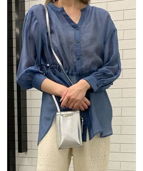 Te chichi（テチチ）の「ドロストチュニックシャツ（シャツ/ブラウス・レディース・オフホワイト/ブルー/グレー/ミント・ﾌﾘ-）」の4枚目の写真