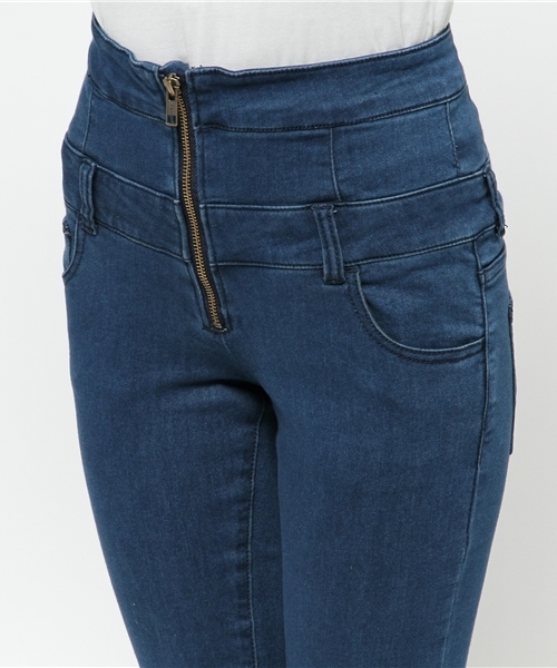 WEGO（ウィゴー）の「WEGO/ZIPハイウエストスキニーパンツ（デニムパンツ・レディース・ホワイト/インディゴブルー/ダークインディゴブルー・LARGE/MEDIUM）」の4枚目の写真